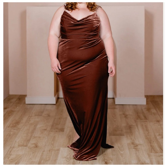Revelry Sky Velvet Bridesmaid Maxi Dress in Terracotta - Picture 11 of 11
